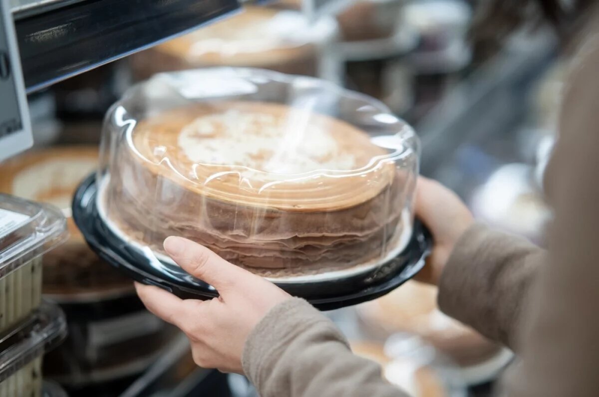    Блины считаются одним из самых простых блюд русской кухни.