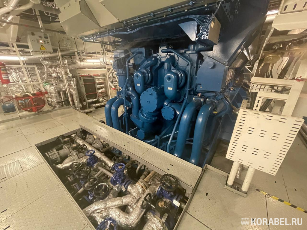 Двигатель судовой / Фото: Корабел.Ру  📷
