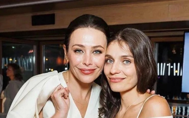 Екатерина Волкова с дочерью Валерией.