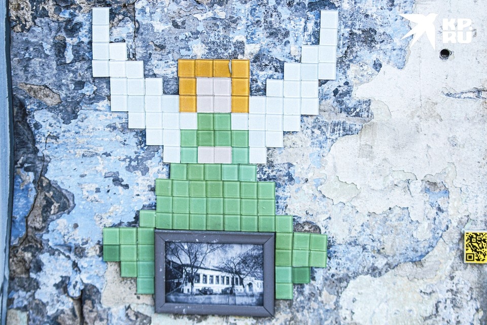    Про анонимного художника из Оренбурга – Желтого Кубика – ходят слухи уже несколько лет. Яна Вежлева