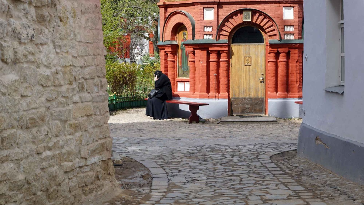 Псково-Печерский монастырь был открыт для верующих даже во времена гонений на Церковь