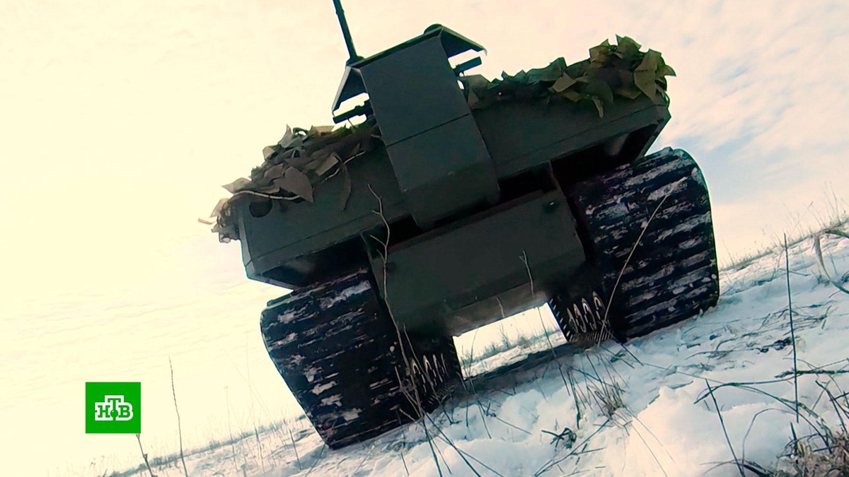    На передовой в зоне СВО активно используют новые робототехнические комплексы