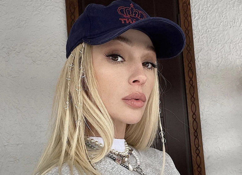     Настя Ивлеева