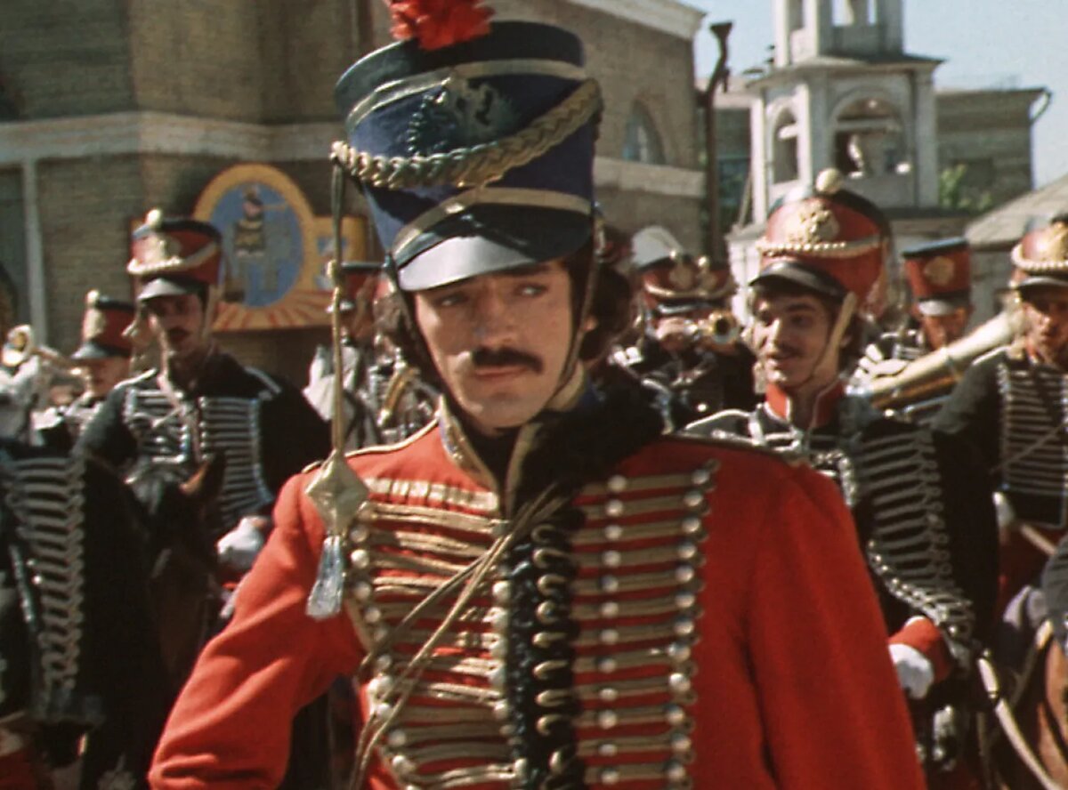 Кадр из фильма «Сватовство гусара» (1980). https://www.domkino.tv/