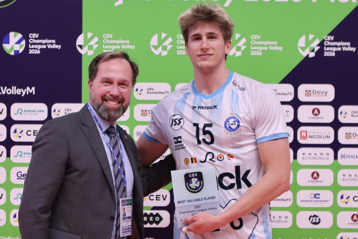    Базиль Дермо (справа)