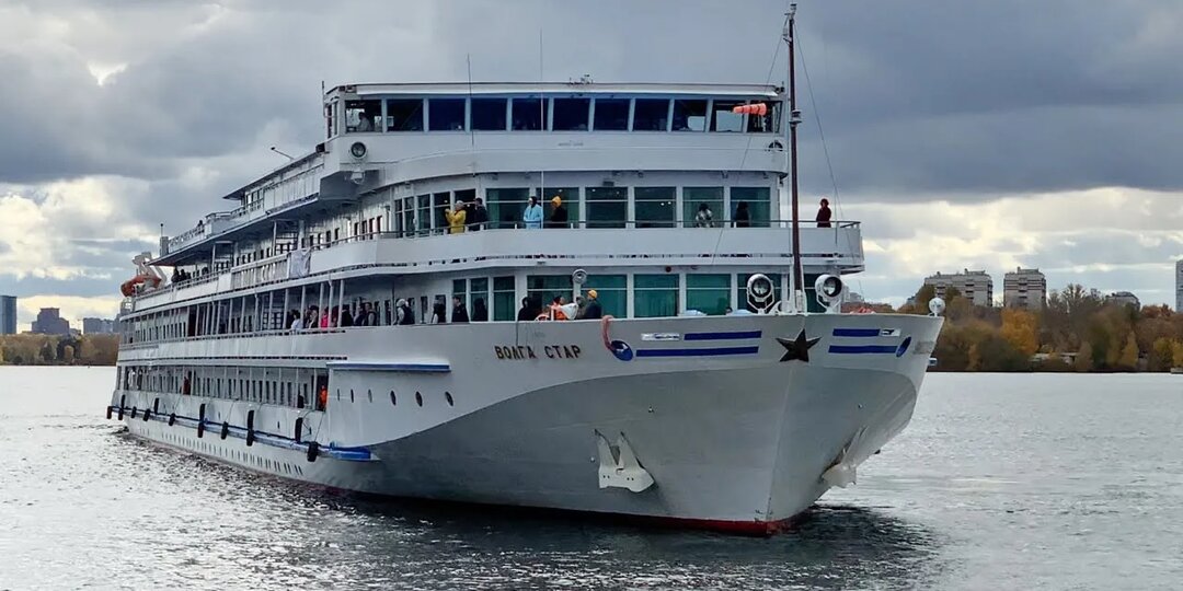 Прибытие теплохода «Волга стар» в Москву