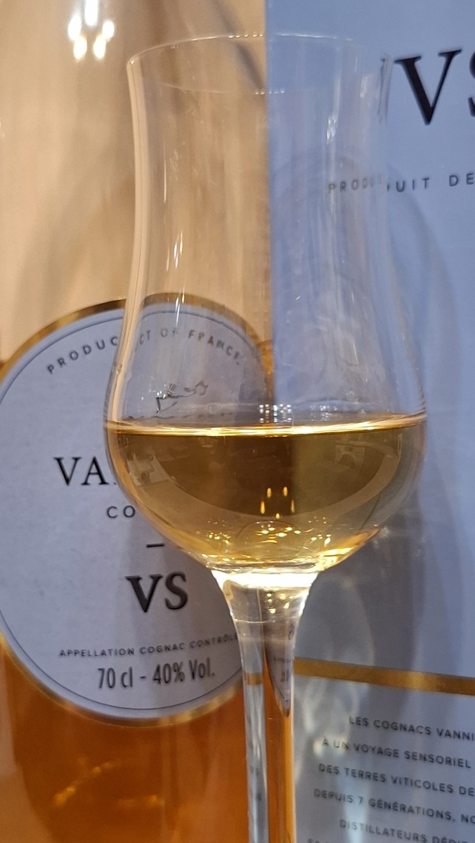 Пробуем Cognac Vannier VS