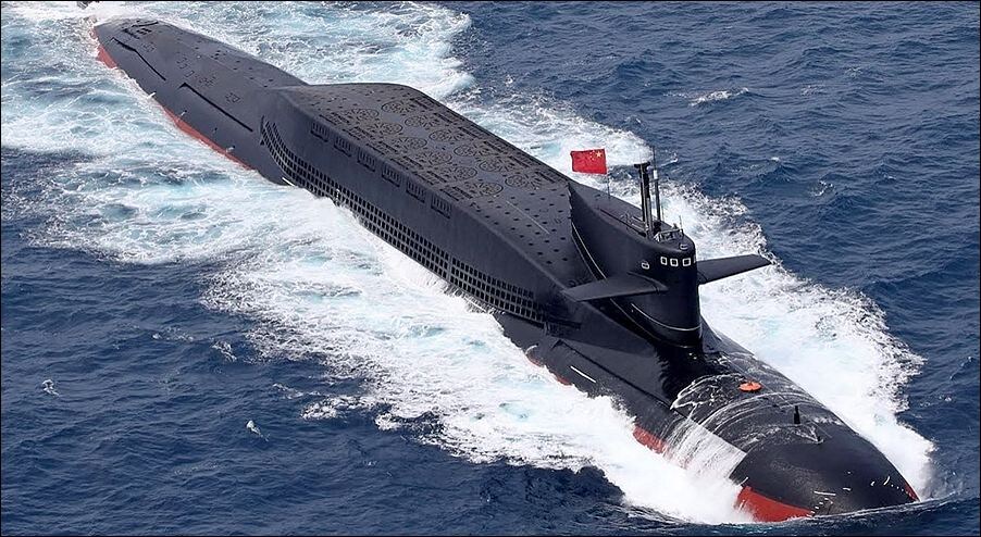 США пока не боятся подводного флота Китая, но уже пугают им Россию