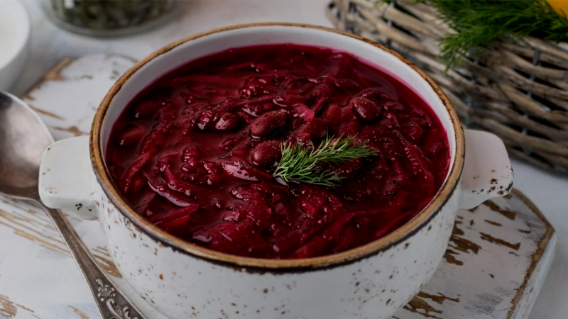 Борщ с красной фасолью
