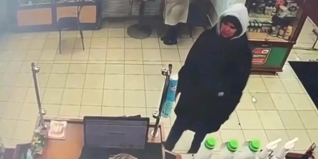 Волонтеры десятые сутки ищут пропавшую в Казани молодую мать — она оставила младенца с отцом и вышла в аптеку, домой не вернулась