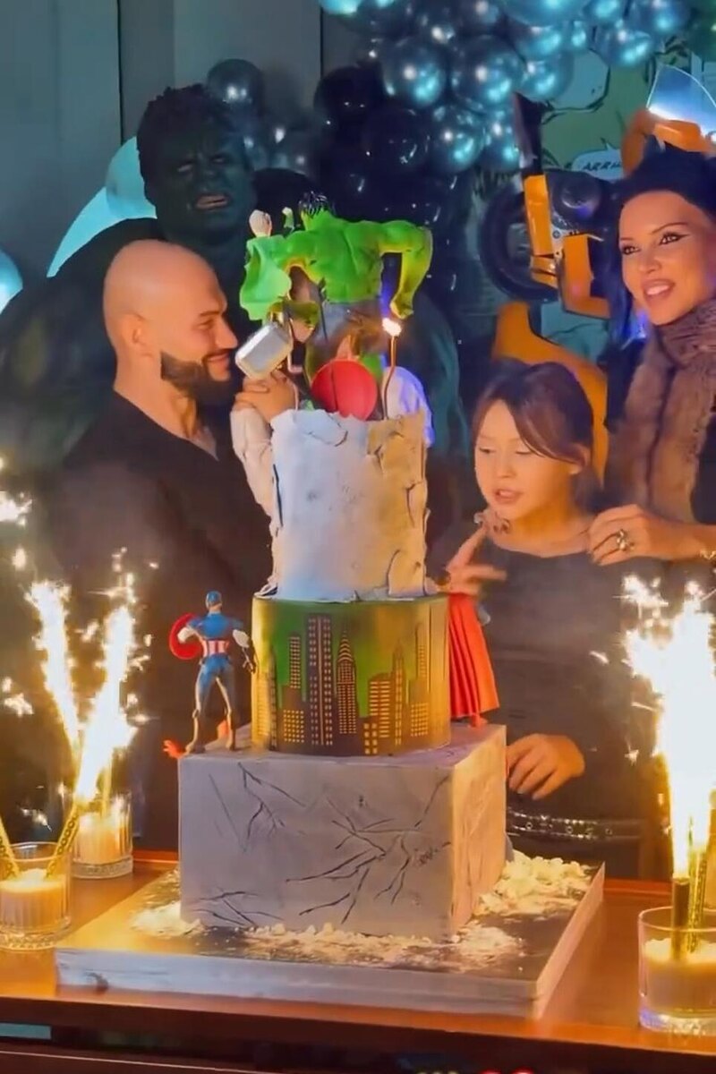     Социальные сети