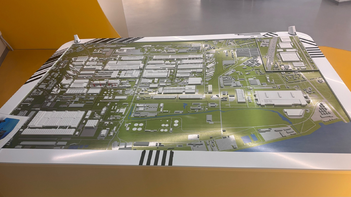 Макет территории завода