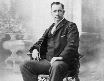 Уильям Морган