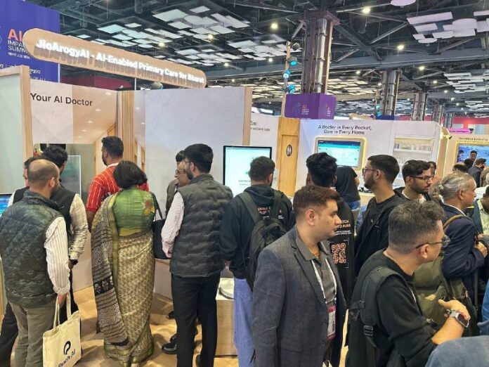    Российские финтех-решения трансформируют индийскую медицину, создавая беспрецедентный сбор и анализ данных пациентов, что вызывает вопросы о приватности и контроле.