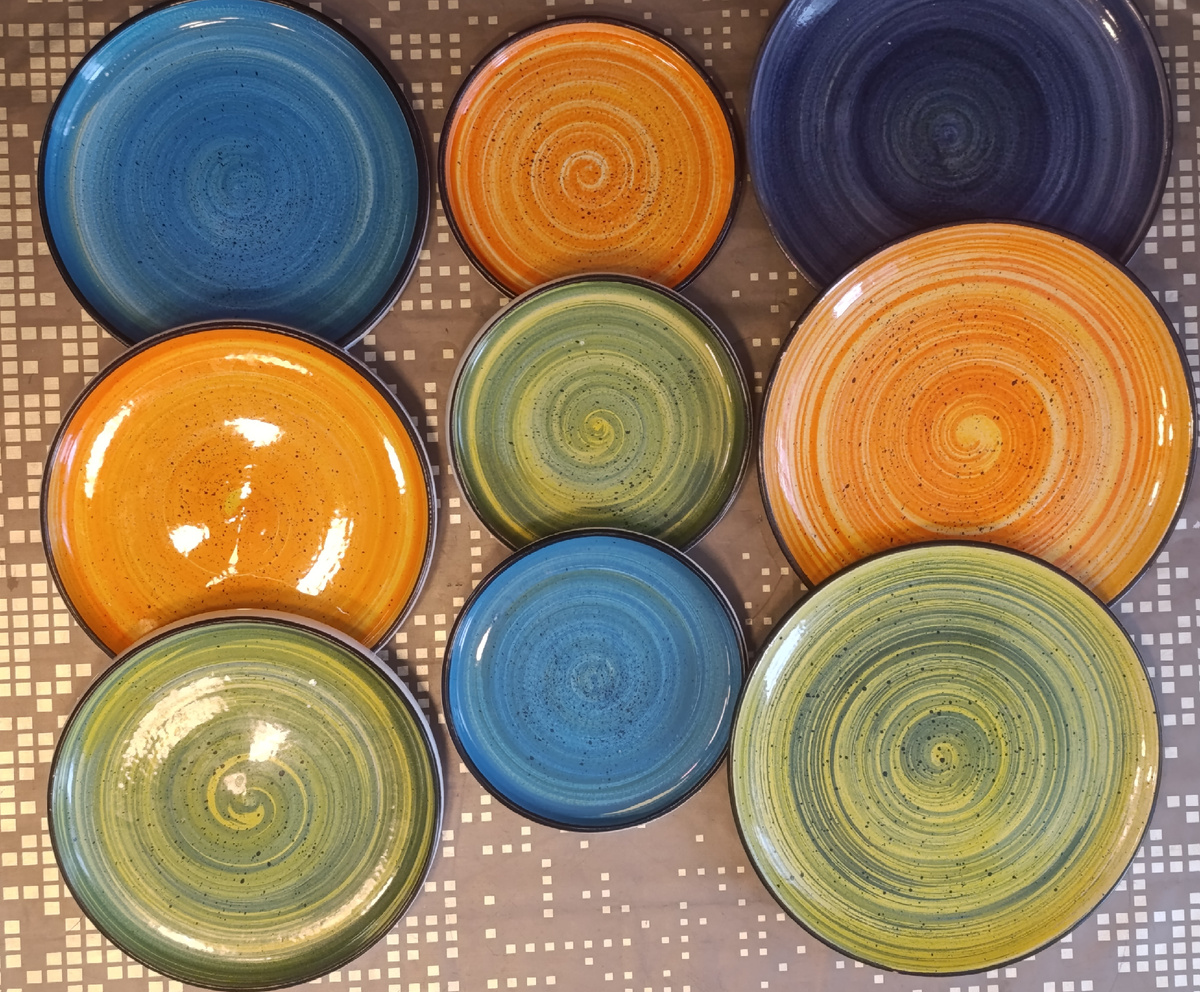 Керамические тарелки