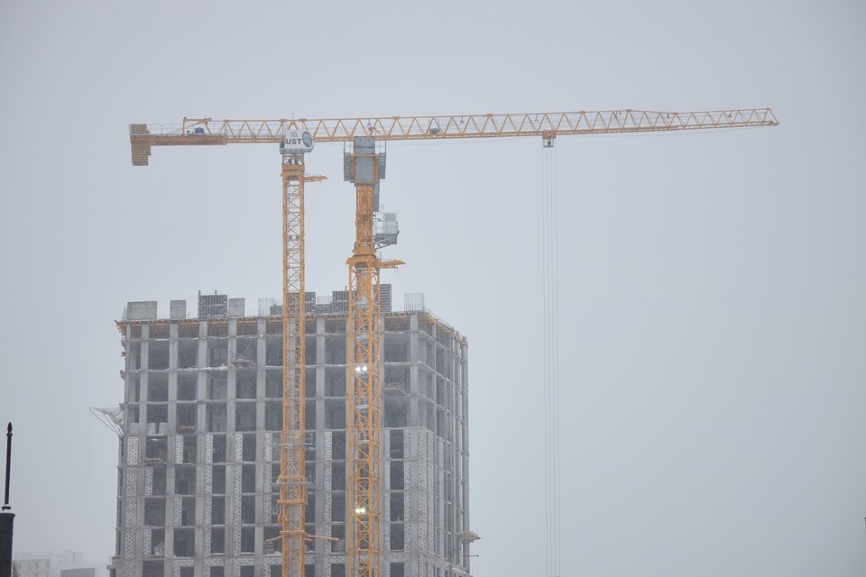    В Крыму в 2026 году построят более 1,2 млн квадратных метров жилья. Николай ОБЕРЕМЧЕНКО
