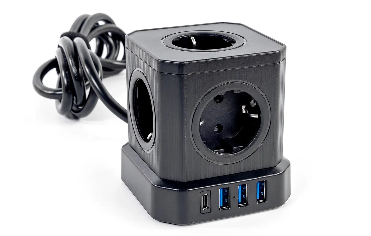 вертикальная башня с USB-портами