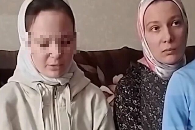    Фото: Кадр из видеообращения сестёр.