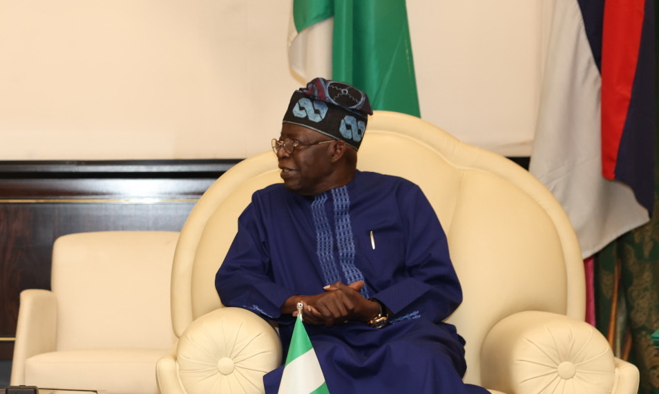     Бола Ахмед Адекунле Тинубу   
(cc) UK Government