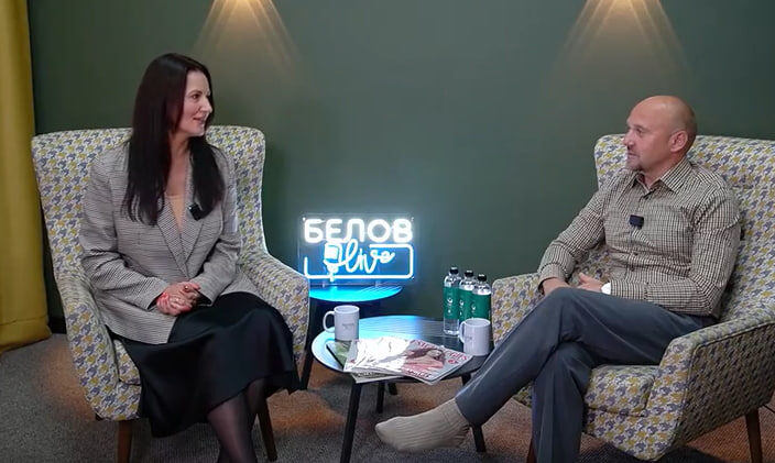     БЕЛОВ live: подкаст с Ксенией Митрофановой