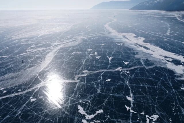    Можно ли лизать лёд Байкала?