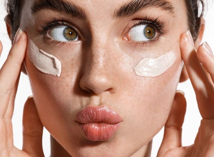 Ретинол после 45: как подружиться ним, когда тебе не 20