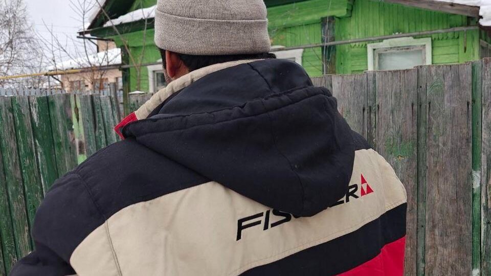 Сердобольные уральцы пытаются спасти от депортации семью нелегалов с девятью детьми. А зачем?