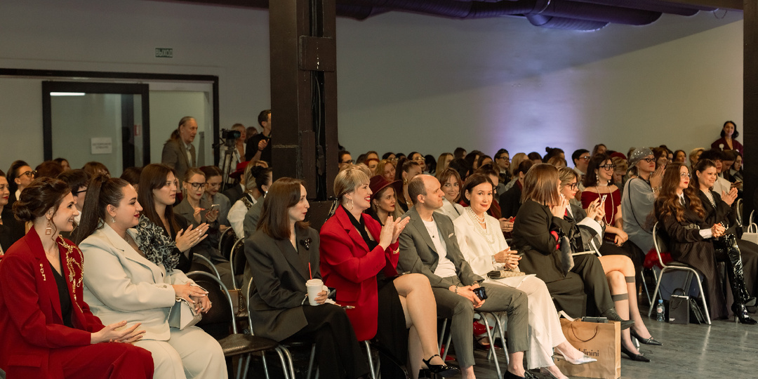 Почему стилисты застревают в доходе — и что делать, чтобы расти