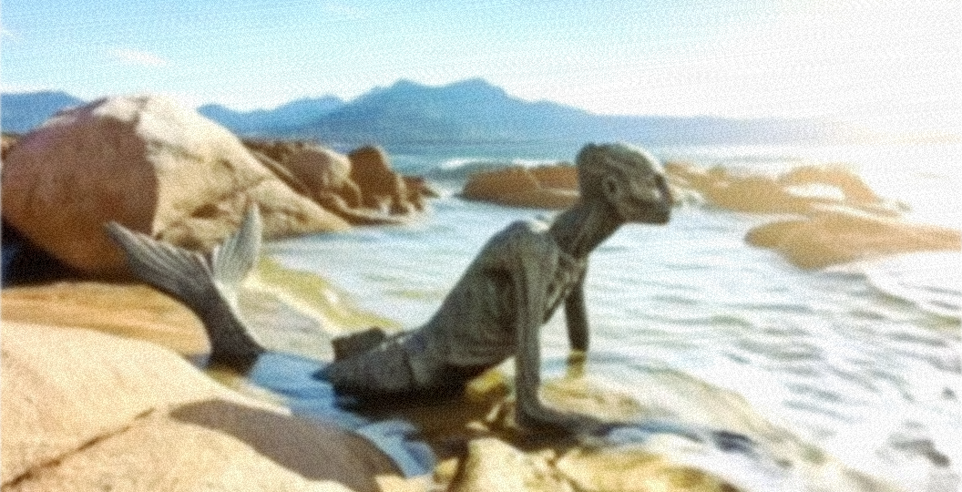 Им запрещено контактировать с людьми, но в 1908 году запрет был нарушен, и существо поделилось об этом с мужчиной.