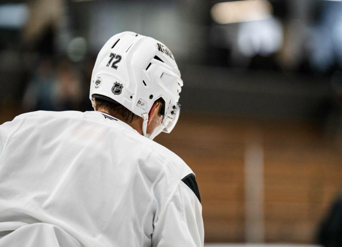     Фанаты из США о появлении Панарина в форме «Кингз»: восторг в Лос-Анджелесе и боль в Нью-Йорке