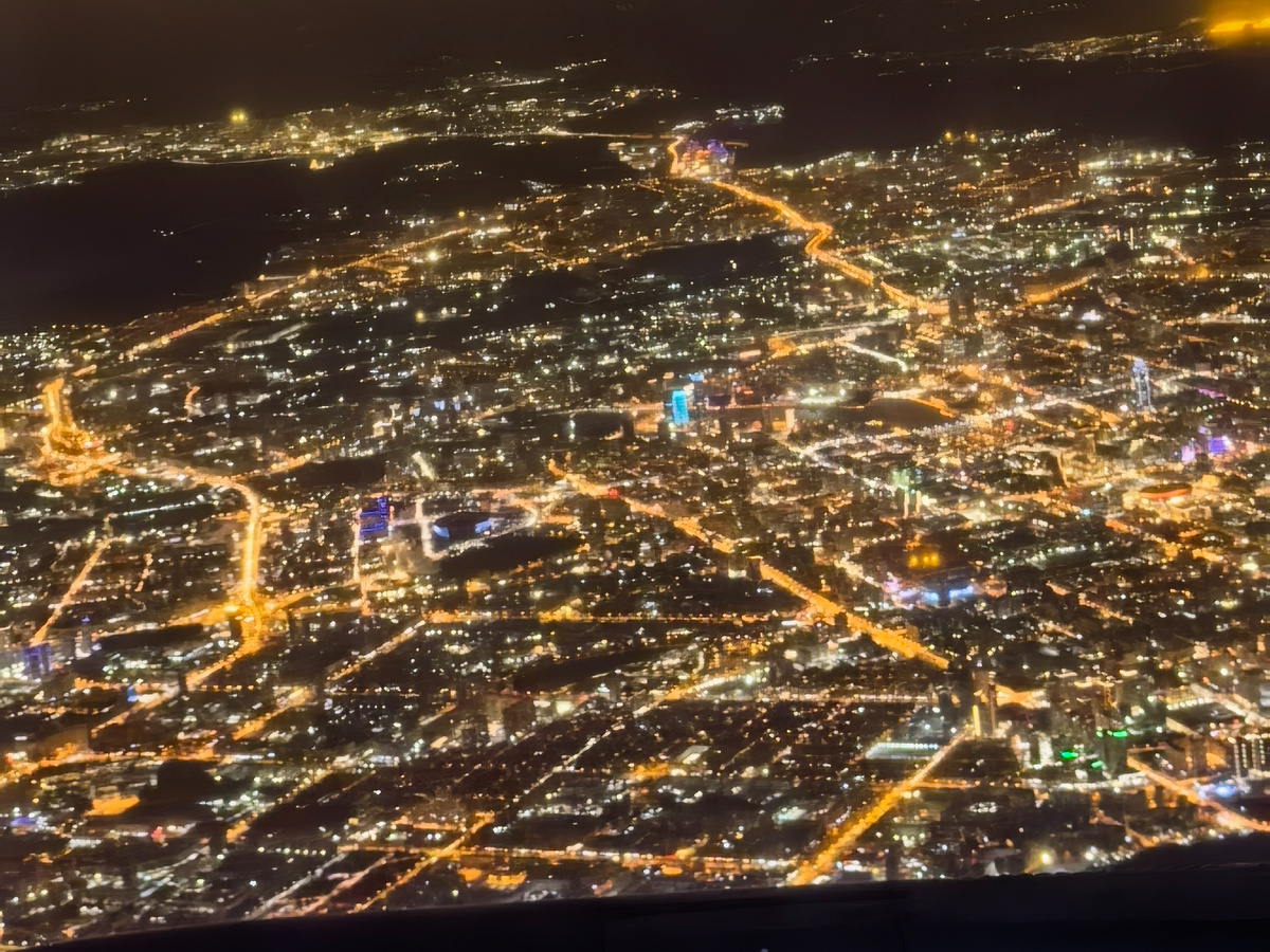 Вид на Екатеринбург из самолета. Фото автора статьи Ольги Брезгиной