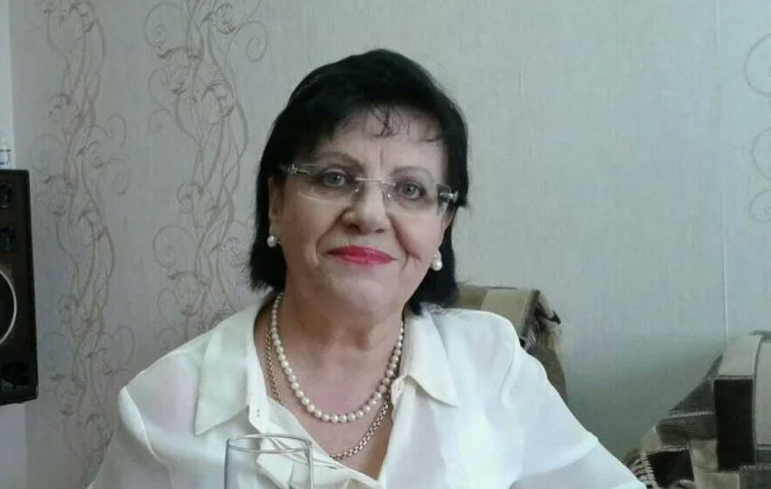 Свекровь назвала мой ремонт "дешёвкой", а через месяц сама пришла просить денег в долг