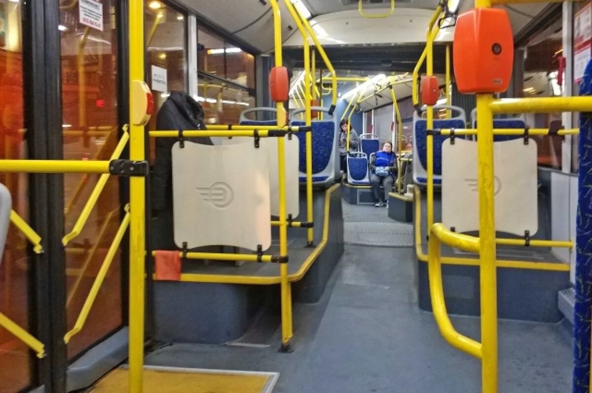     В Орске вводят новые расценки в автобусах и трамваях