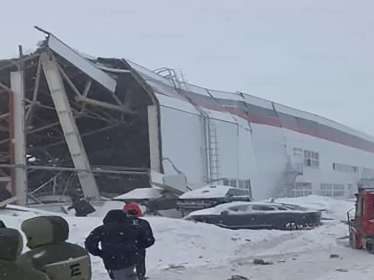    Обрушение крыши в Липецкой области | © МЧС России