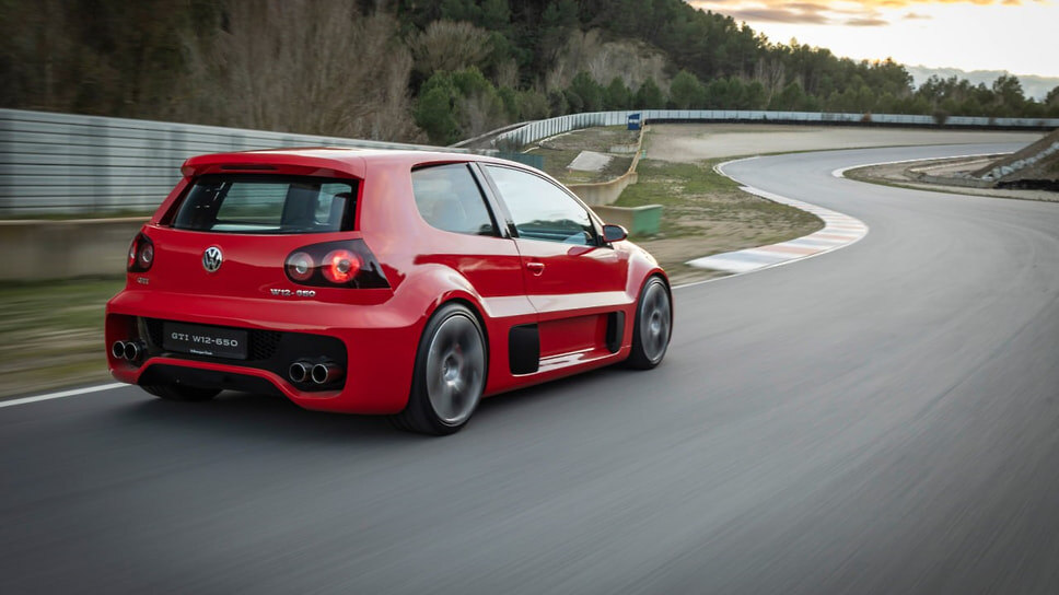 Volkswagen Golf GTI W12.📷Фото: Volkswagen