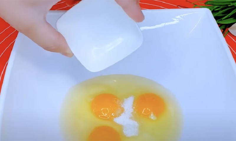 Секрет воздушных блинов: старинный деревенский способ, превращающий каждую порцию в нежное удовольствие