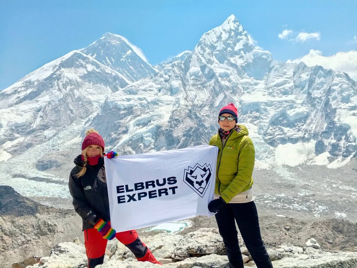 Мы в треккинге к базовому лагерю Эвереста, ближайшие старты — весной.