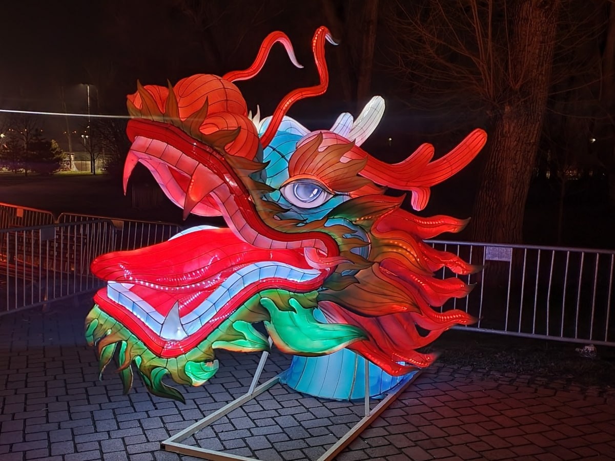 Нови-Сад, фигуры в Лиманском парке.