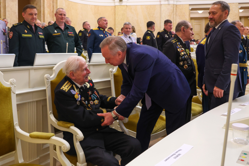    Фото: https://www.gov.spb.ru/press/governor/311786/