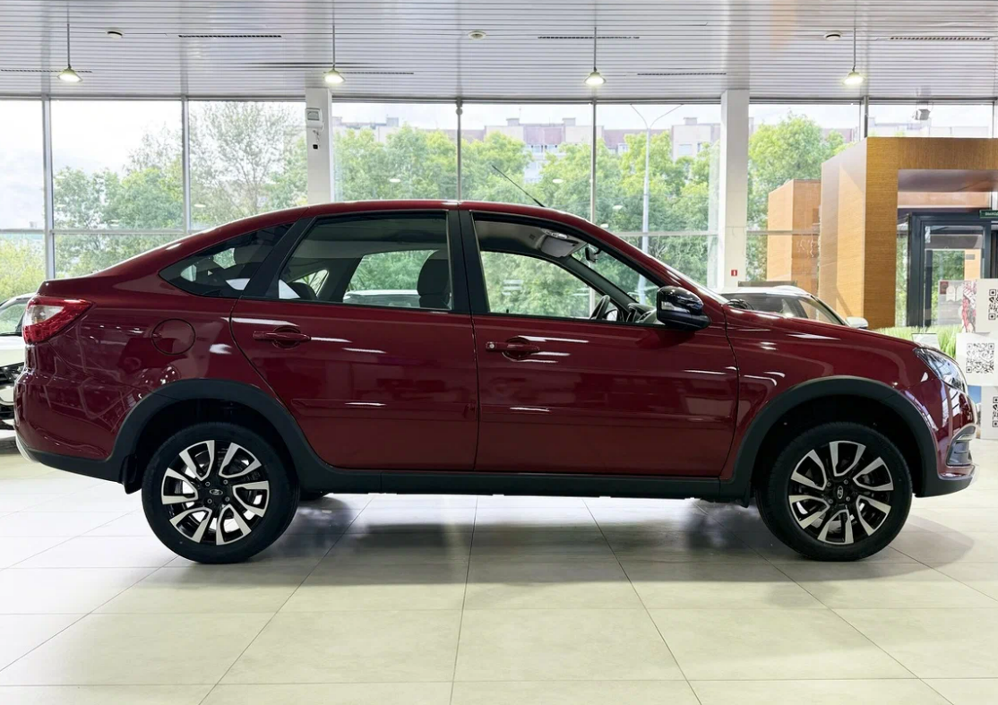 «Аркана на-минималках»: АвтоВАЗ выпустил народный кросс-купе. Сколько просят? Источник иллюстрации - auto.ru