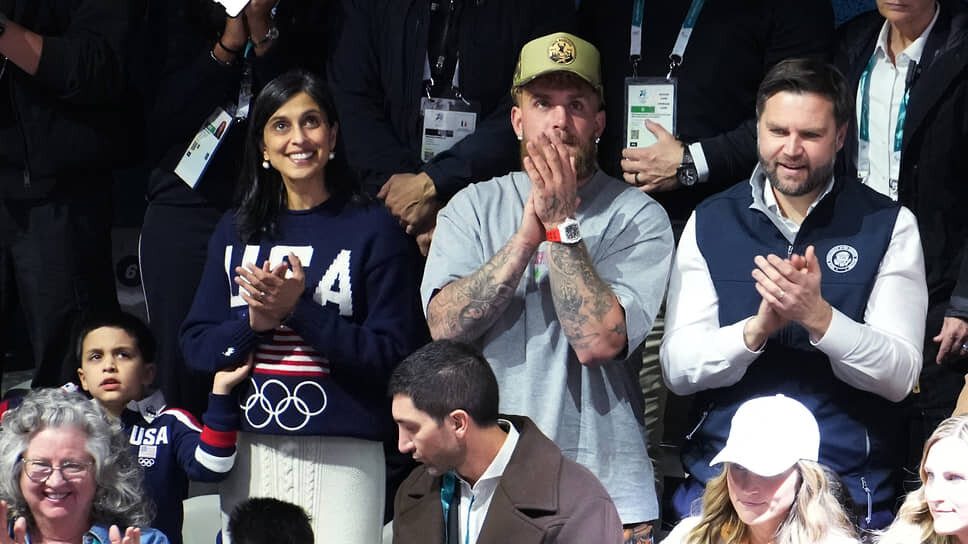 Джейк Пол (слева) и вице-президент США Джей Ди Вэнс.📷Фото: David W Cerny / Reuters