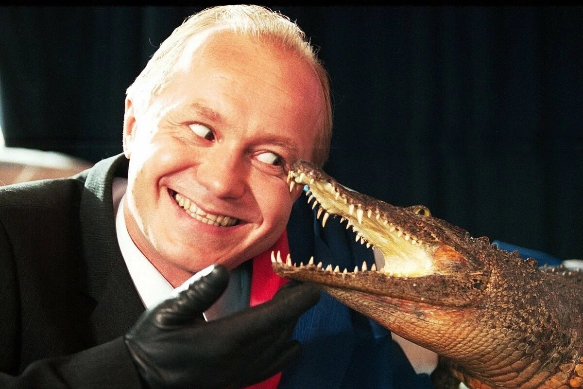     Россияне определили самый культовый сериал 1990-х и нулевых: его разобрали на цитаты