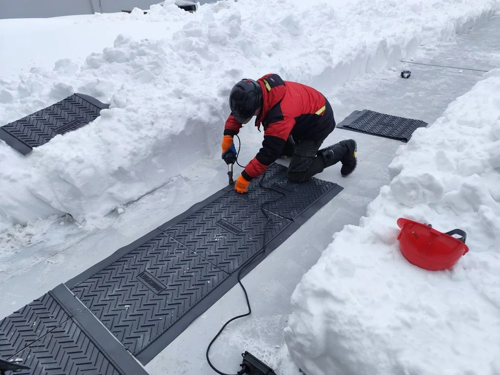 Эксплуатационные дорожки на кровле