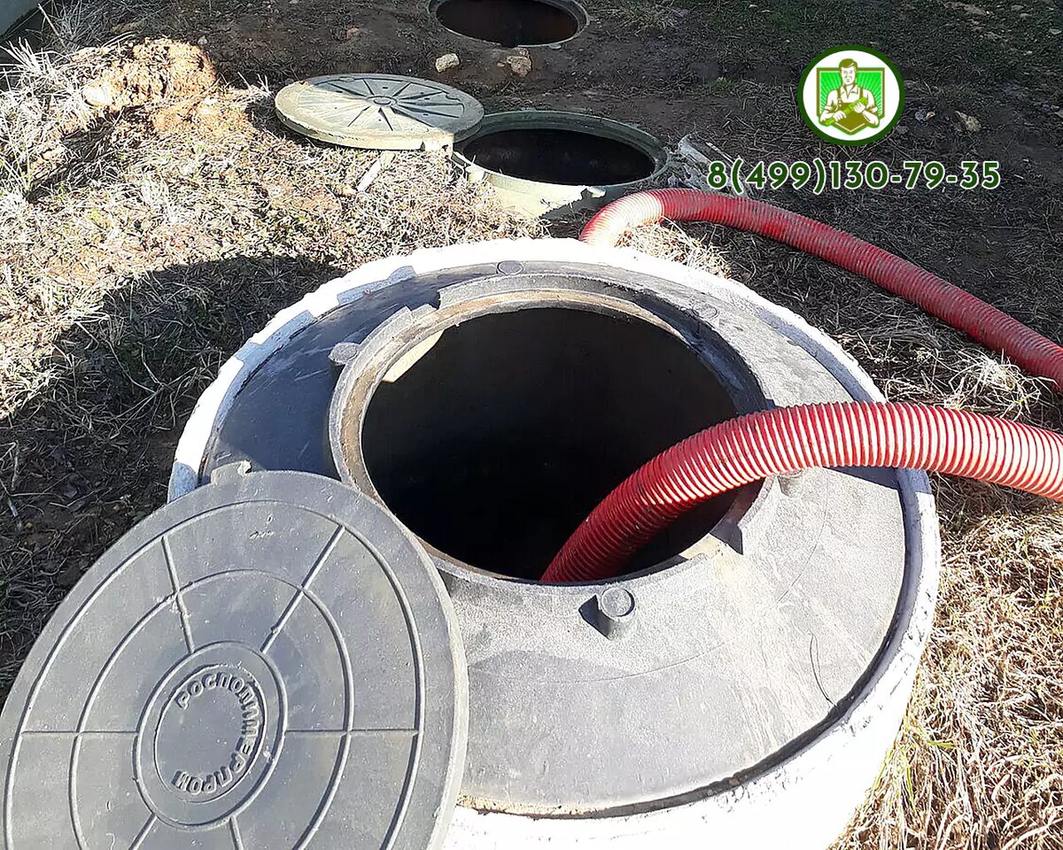 Очистка канализационных колодцев: юмористическая инструкция от специалистов. Смешные советы, реальные истории и 7 способов не утонуть в проблемах.