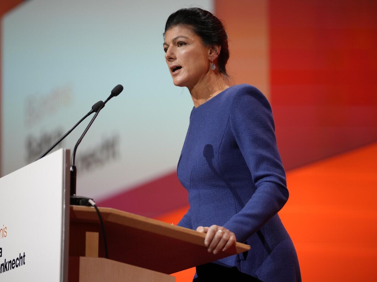    Сара Вагенкнехт | © AP Photo / Martin Meissner