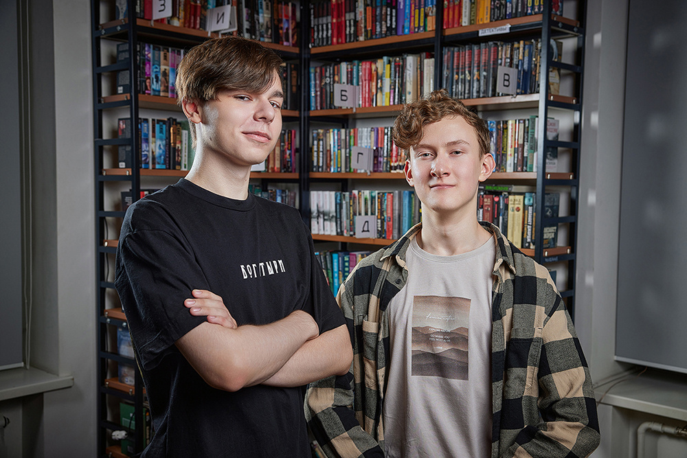 Именно так должны выглядеть настоящие "кореши"