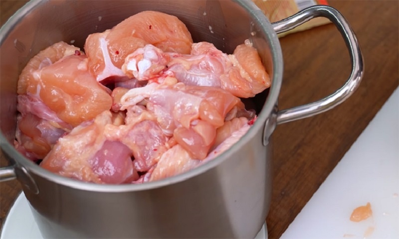 Зельц из куриных желудочков: невероятная закуска, которая меняет представление о домашнем деликатесе