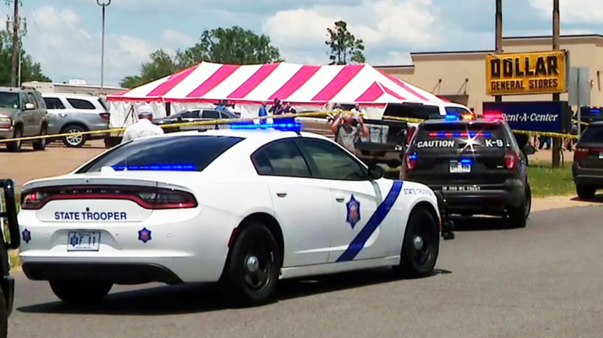    Фото: www.globallookpress.com/Arkansas Attorney General Tim Gr