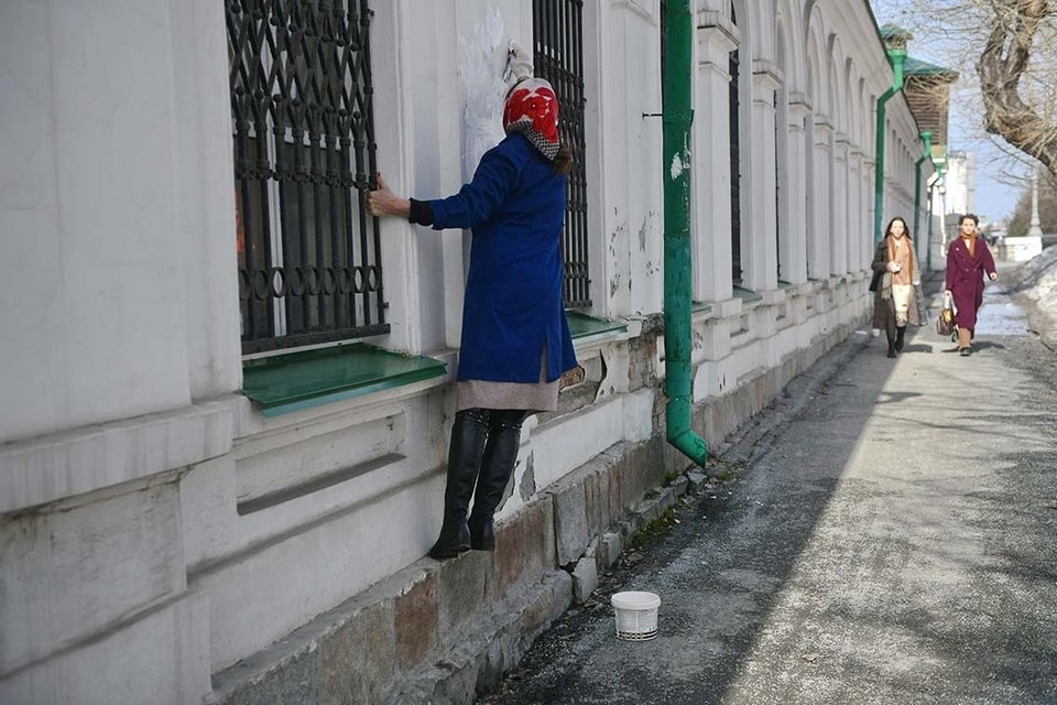   Вопрос о повышении штрафов за вандализм начали обсуждать в Смольном. Алексей БУЛАТОВ