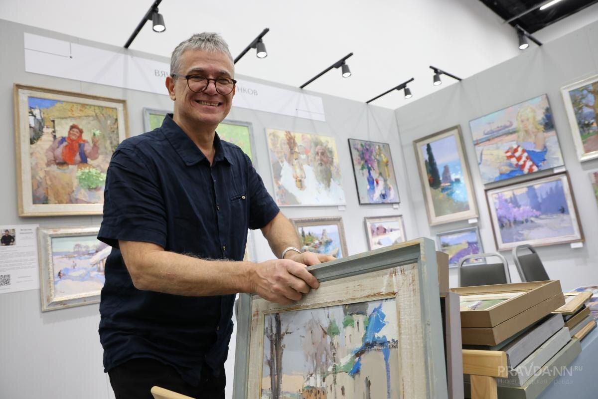    Художников нейросеть заменить всё-таки не сможет